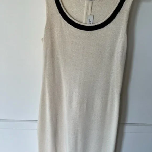 St John Knit, Cream with black trim, Sleeveless Dress - Size 4 - Picture 2 of 3